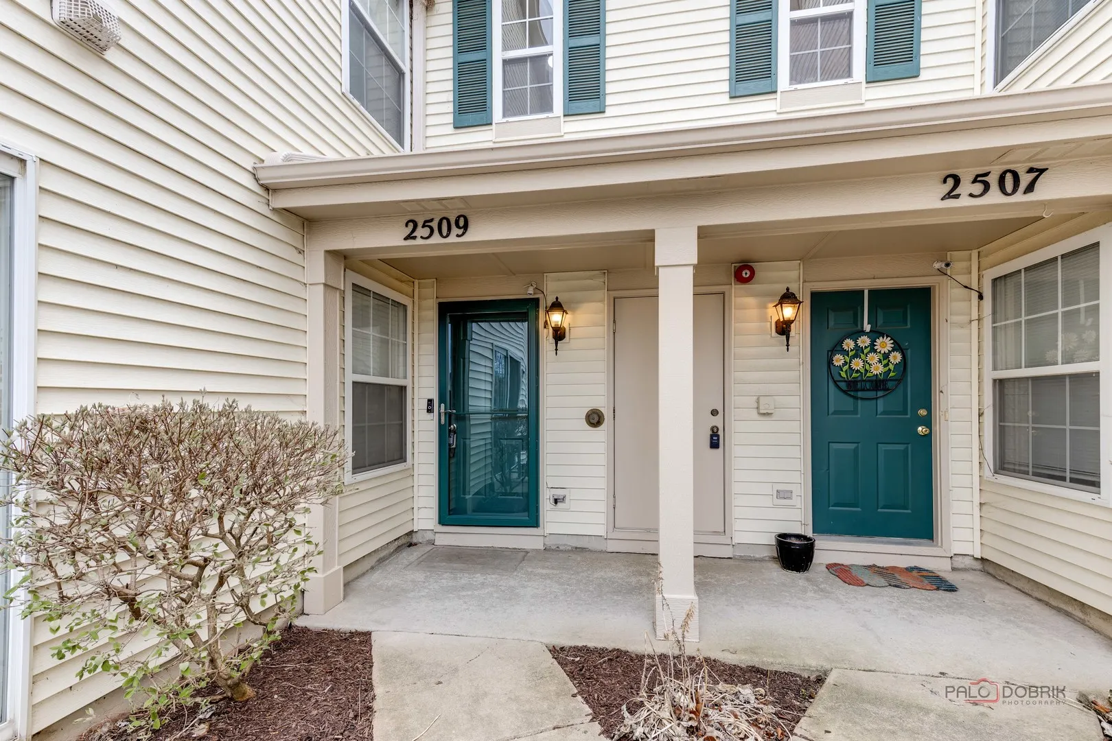 2509 Dickens Drive IL