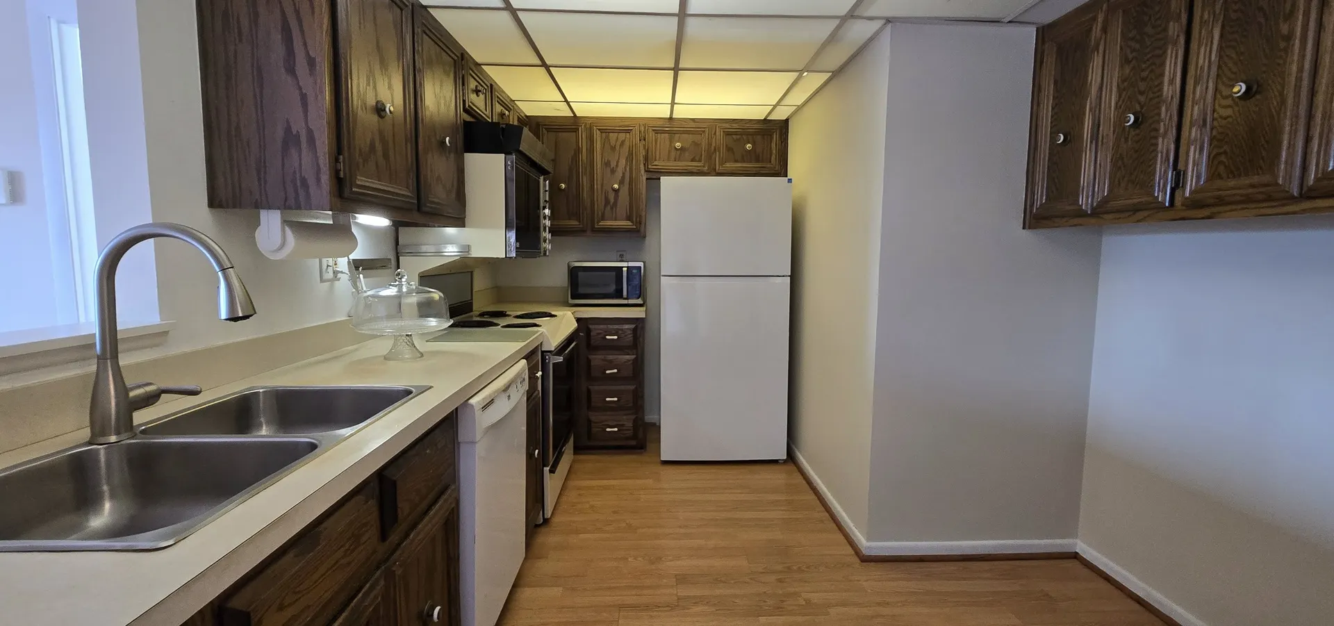 1504 Woodbridge Road IL #2B