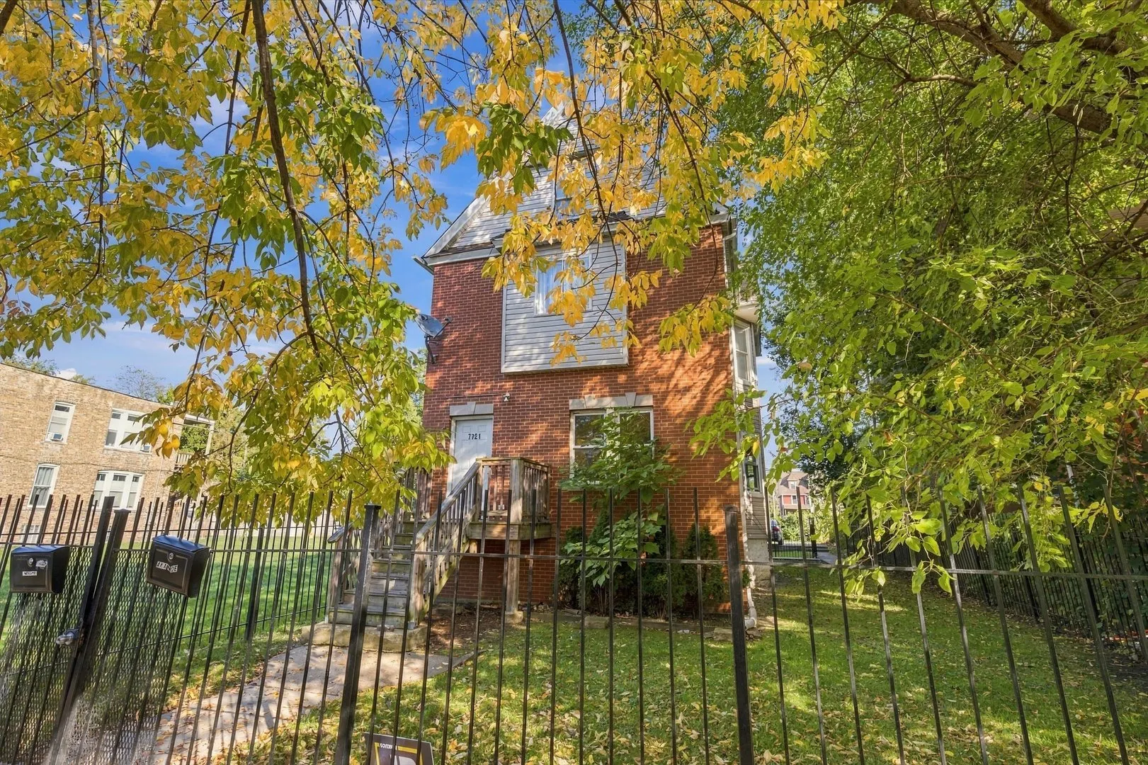 7721 S Emerald Avenue IL