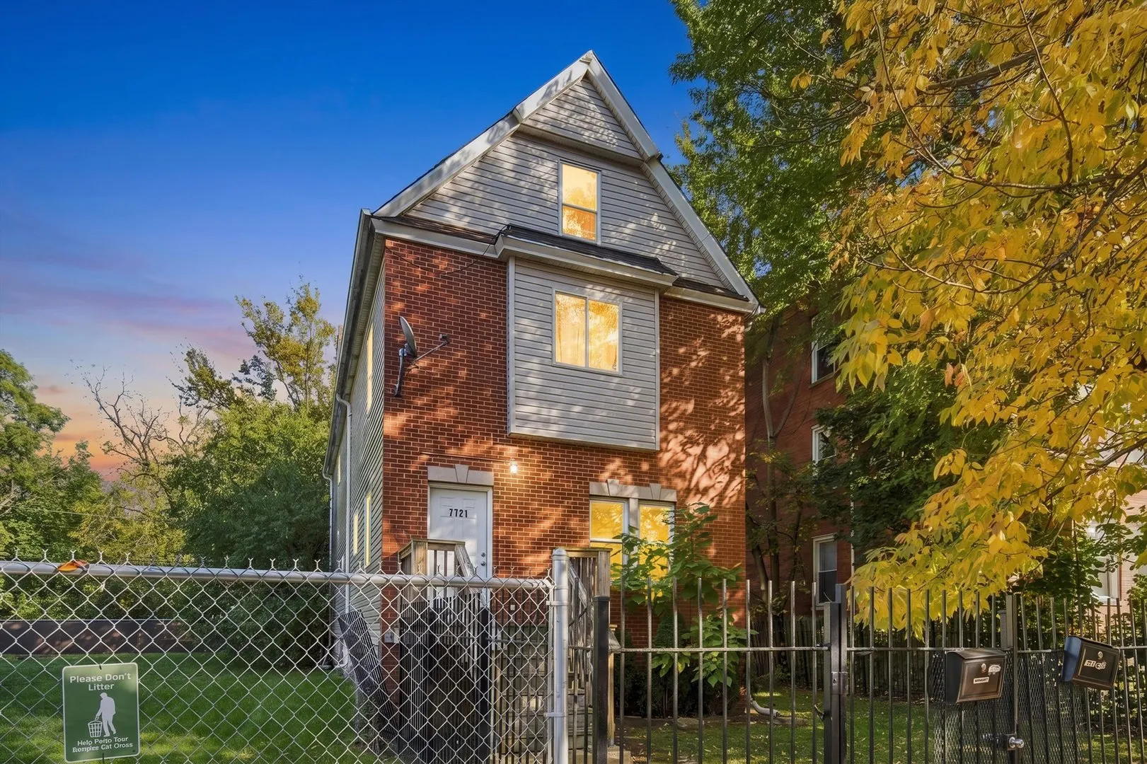7721 S Emerald Avenue IL