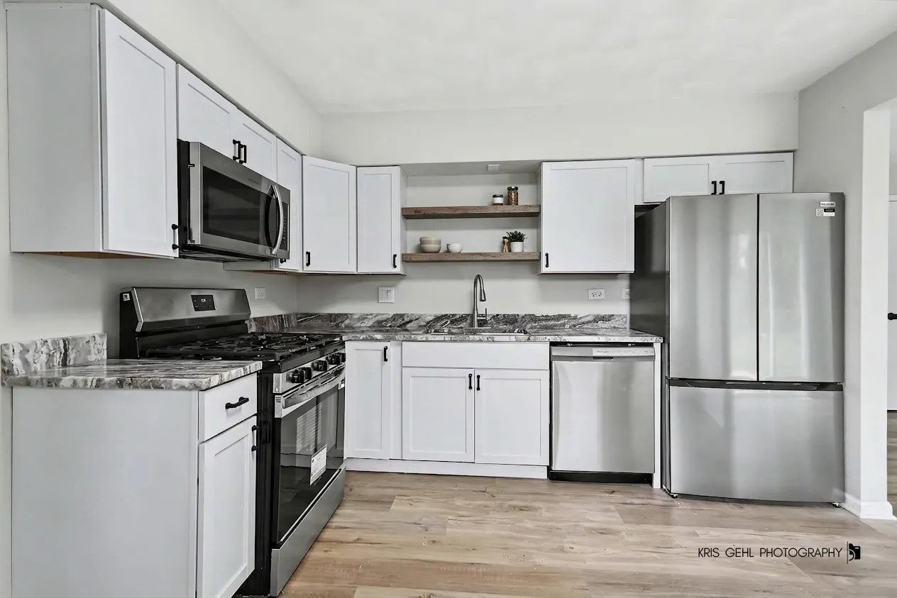 27 Evergreen Street IL