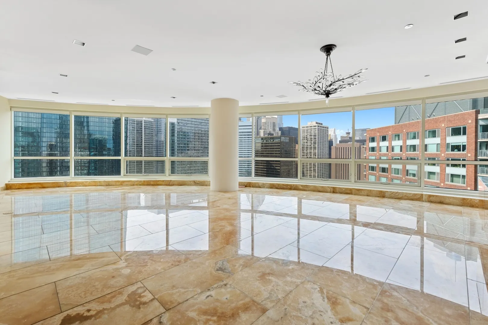 415 E North Water Street IL #3205