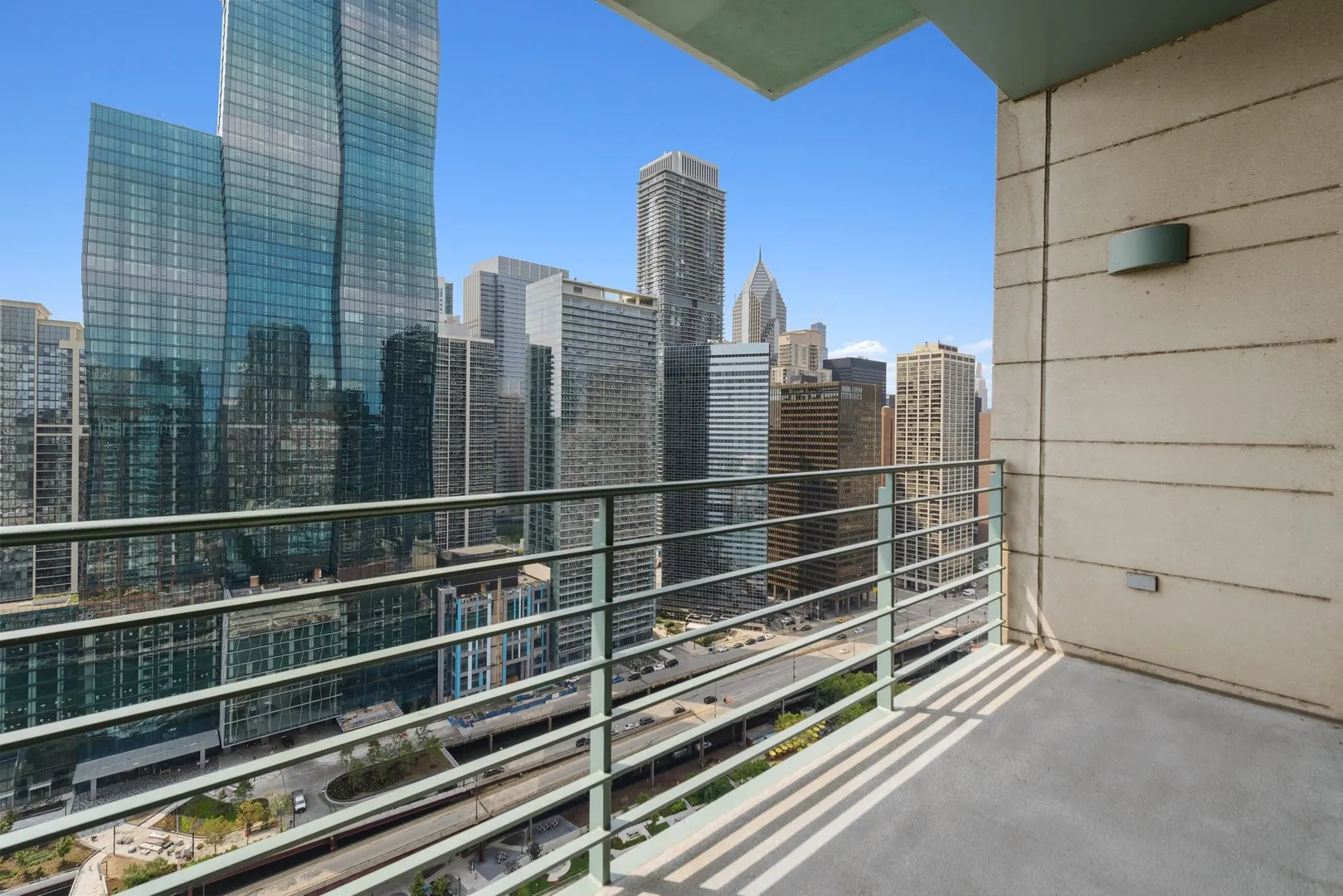 415 E North Water Street IL #3205