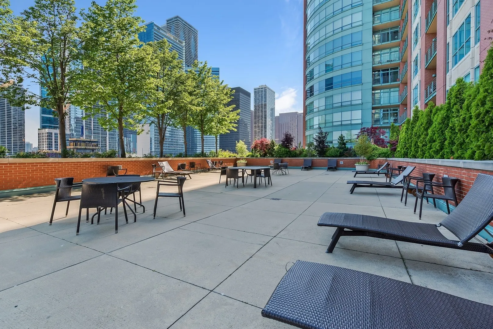 415 E North Water Street IL #3205
