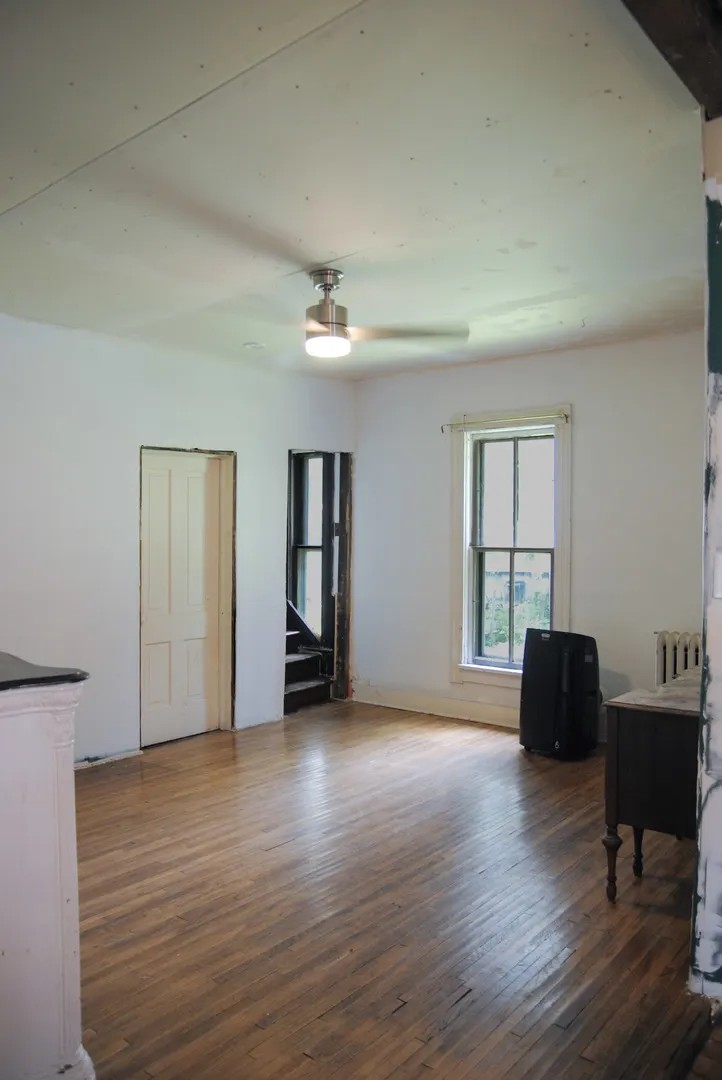 1009 W Monroe Street IL
