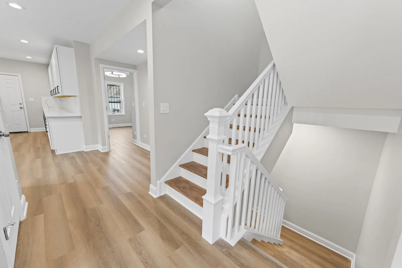 1653 W 92nd Street IL