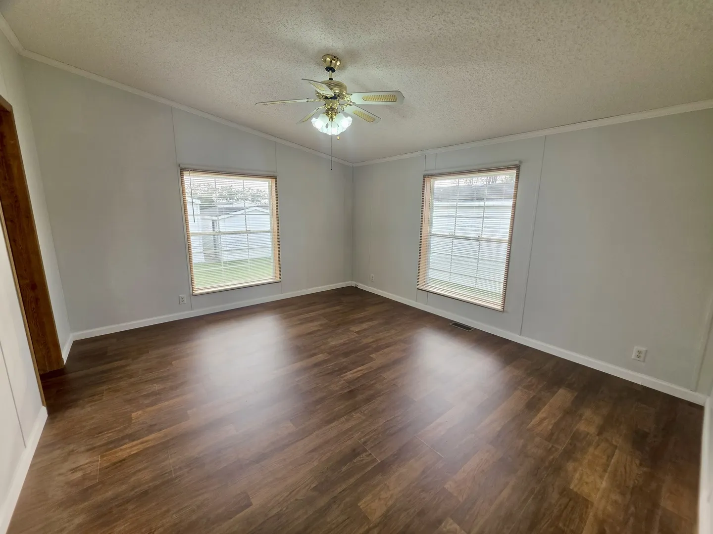 11 Blue Bird Lane IL
