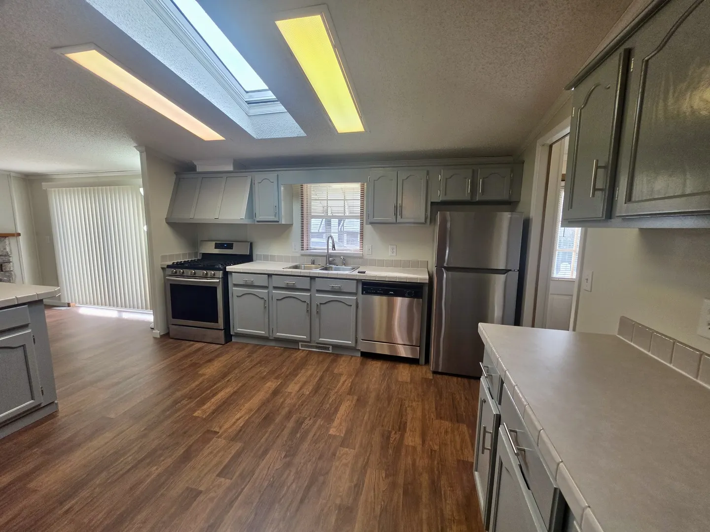 11 Blue Bird Lane IL