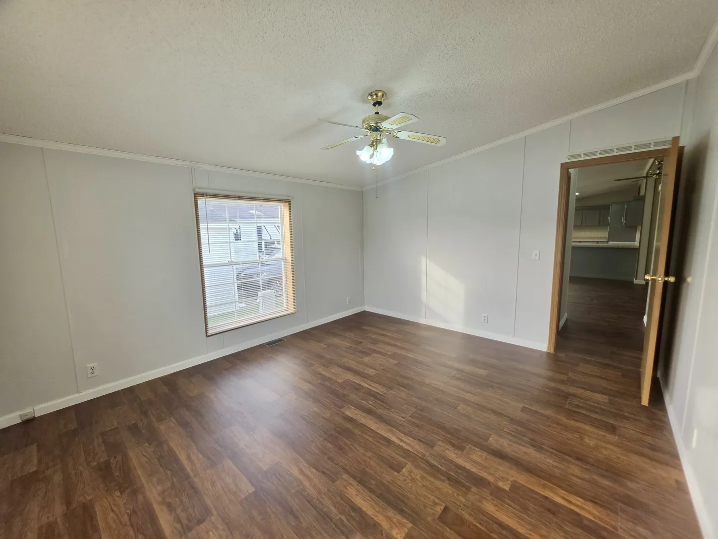 11 Blue Bird Lane IL