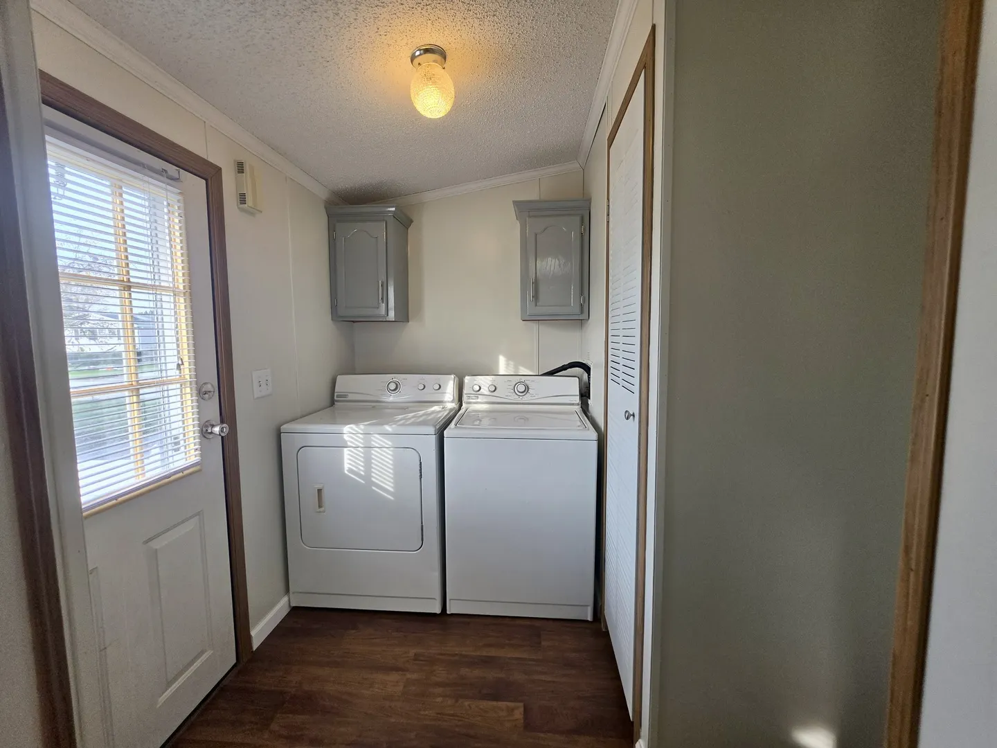 11 Blue Bird Lane IL