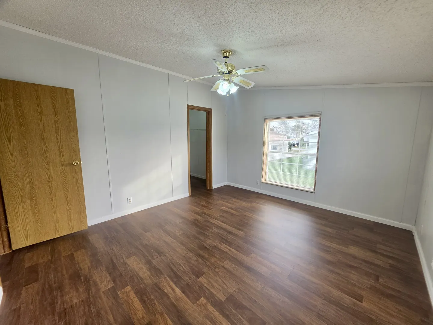 11 Blue Bird Lane IL