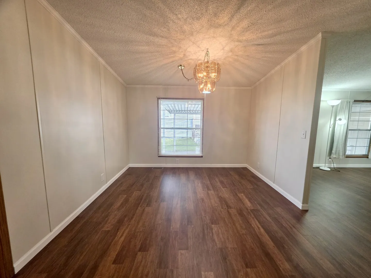 11 Blue Bird Lane IL