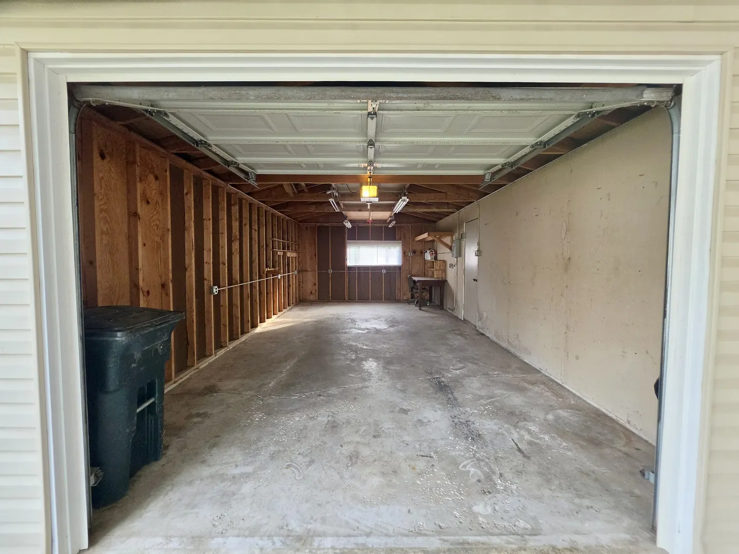 11 Blue Bird Lane IL