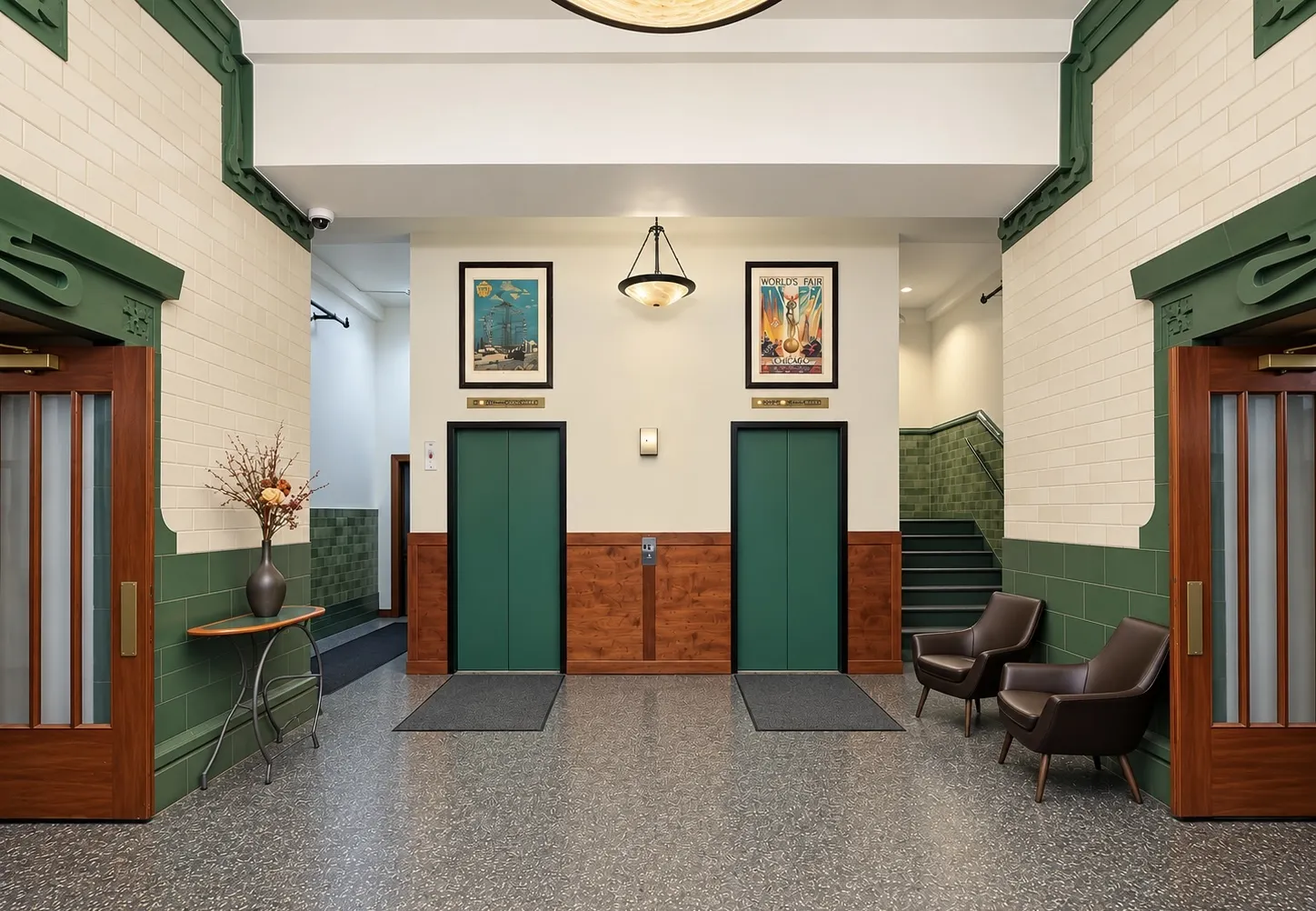 732 S Financial Place IL #407