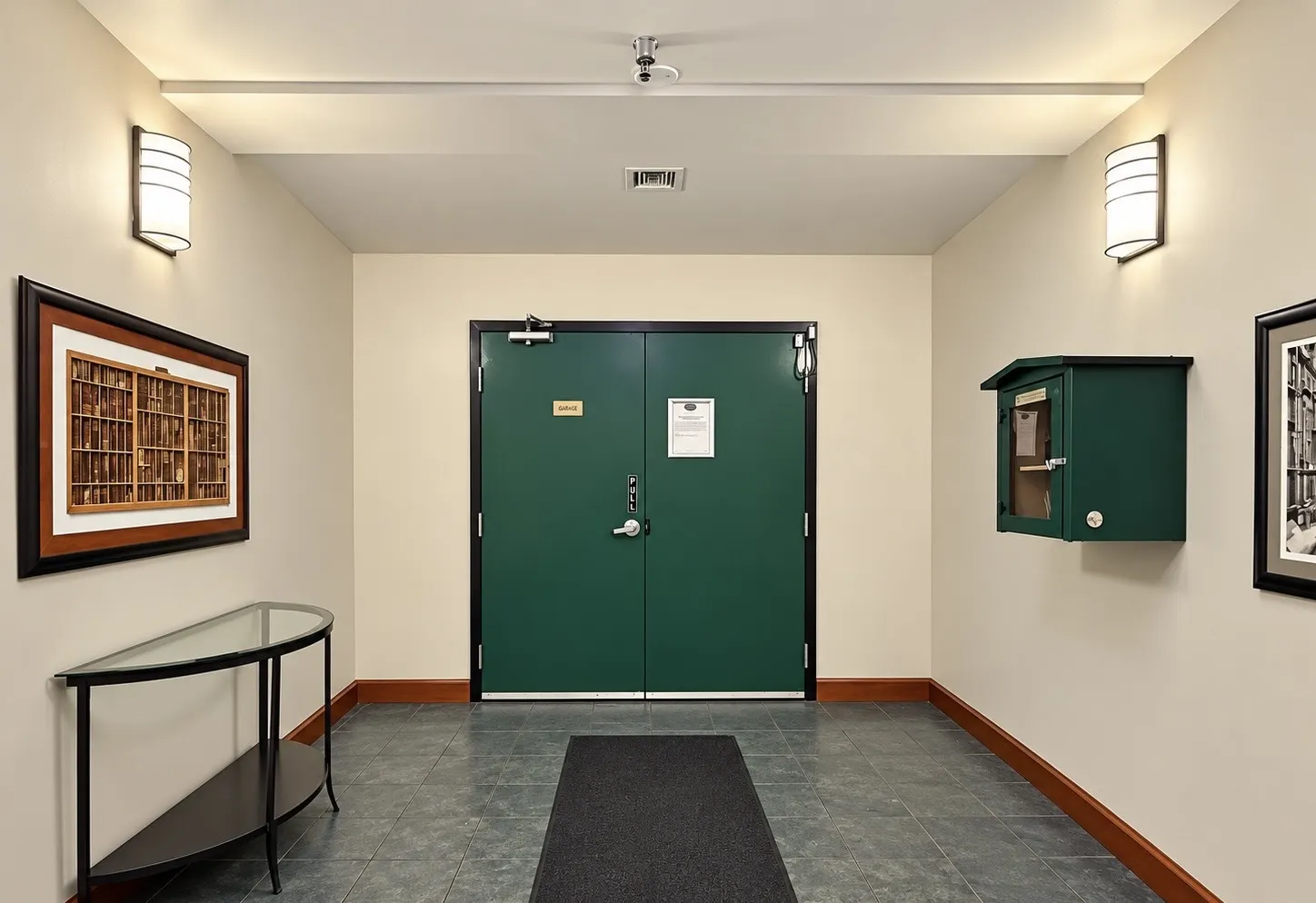 732 S Financial Place IL #407