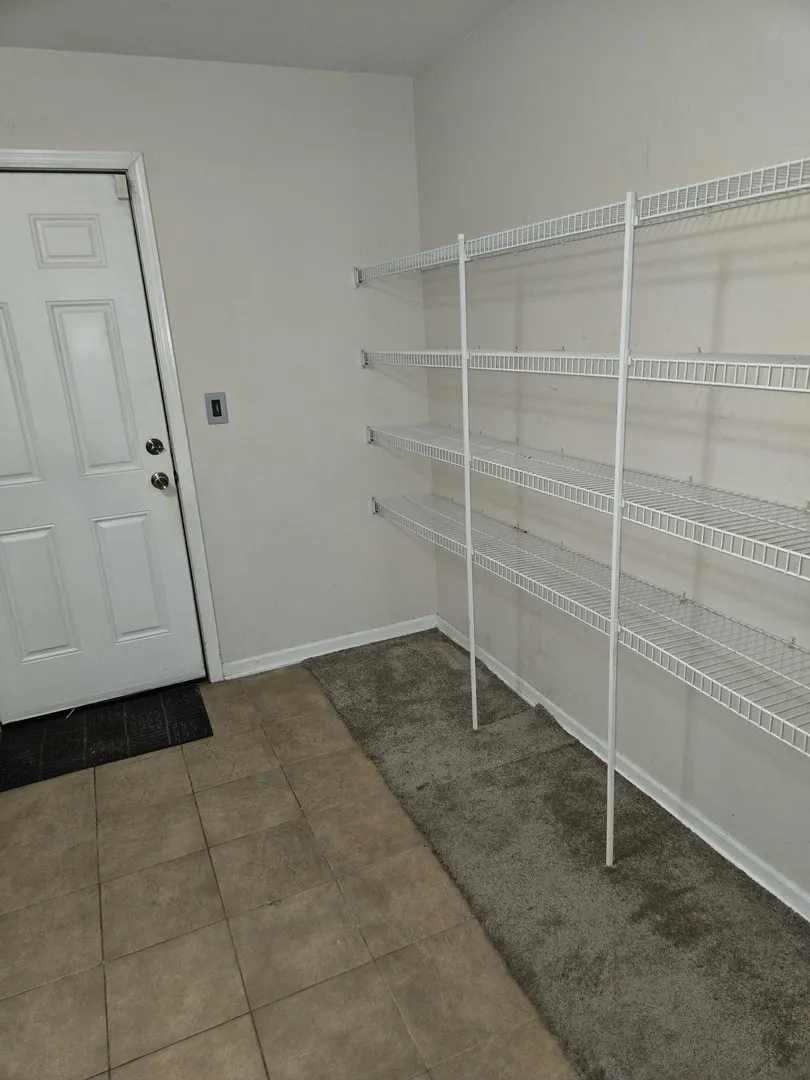 3242 Kenilworth Lane IL