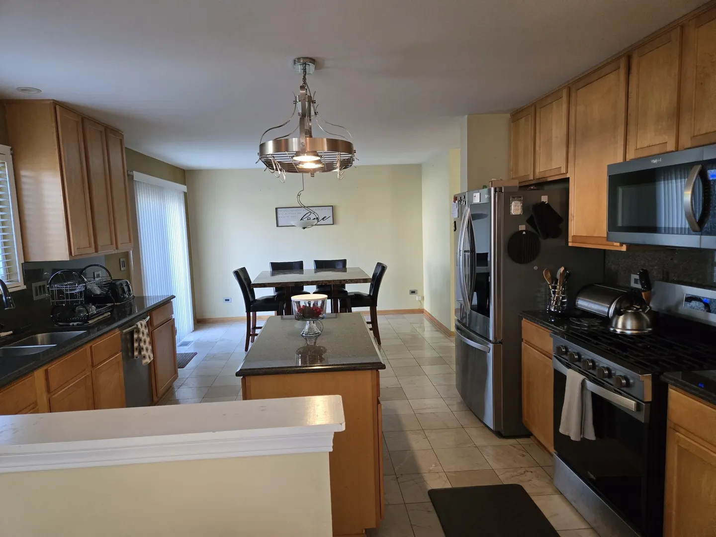 3242 Kenilworth Lane IL