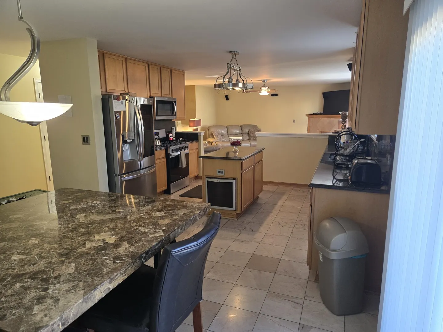 3242 Kenilworth Lane IL
