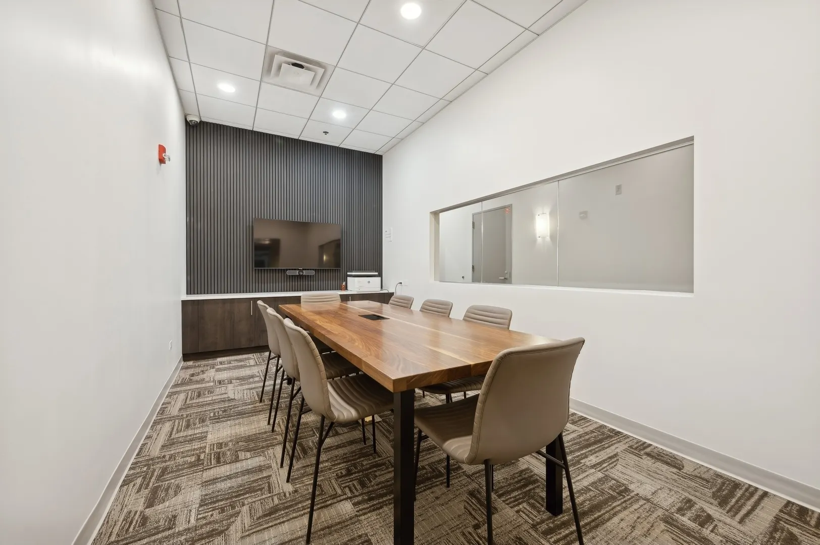 512 N McCLURG Court IL #3307