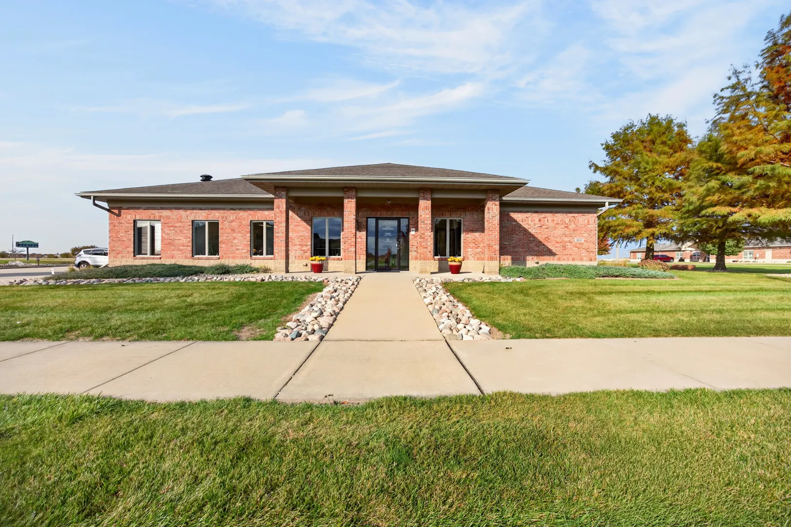 1920 Glenbridge Road IL