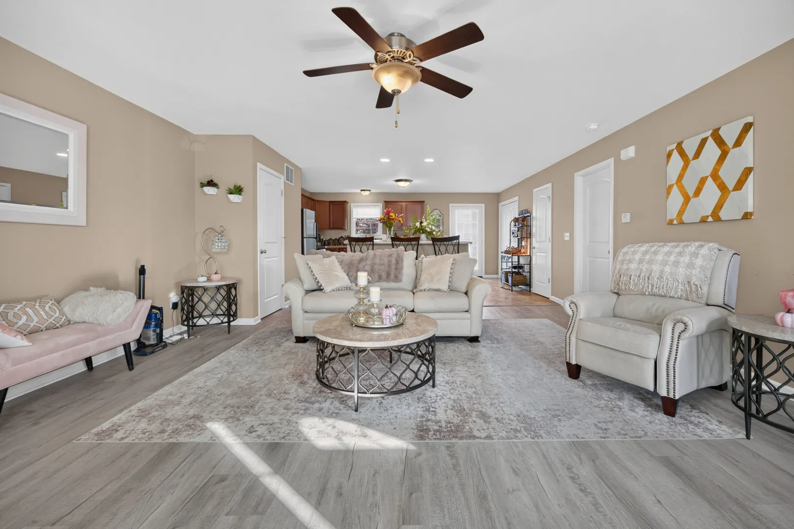1920 Glenbridge Road IL