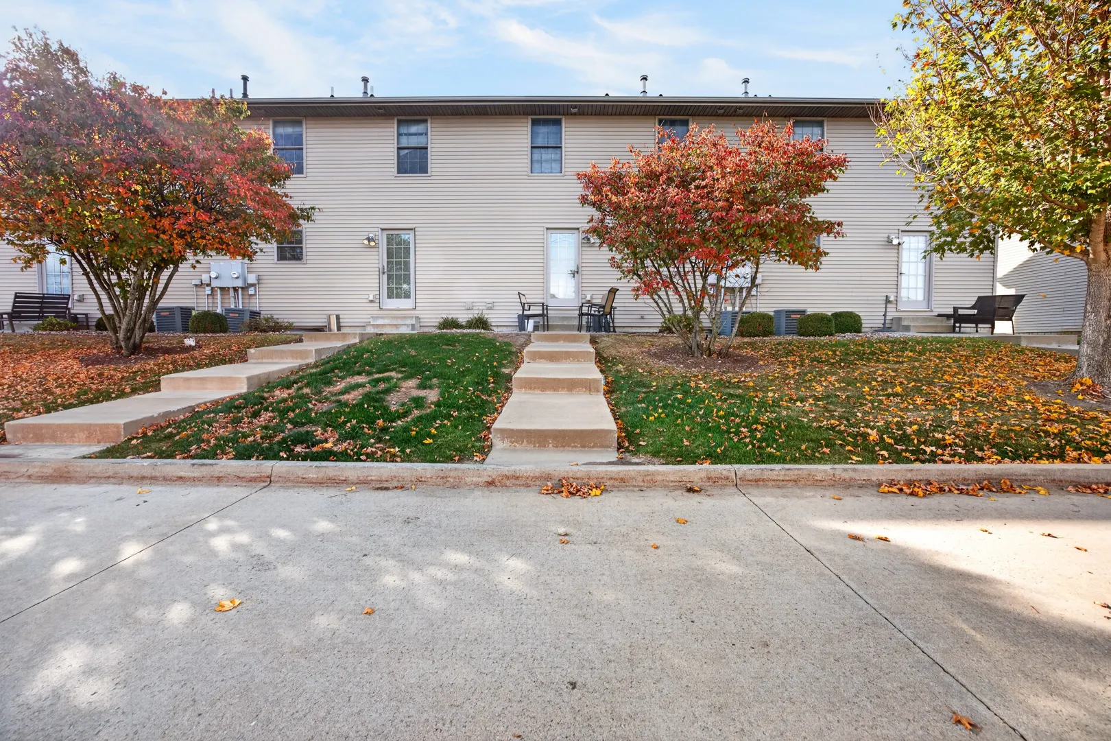 1920 Glenbridge Road IL