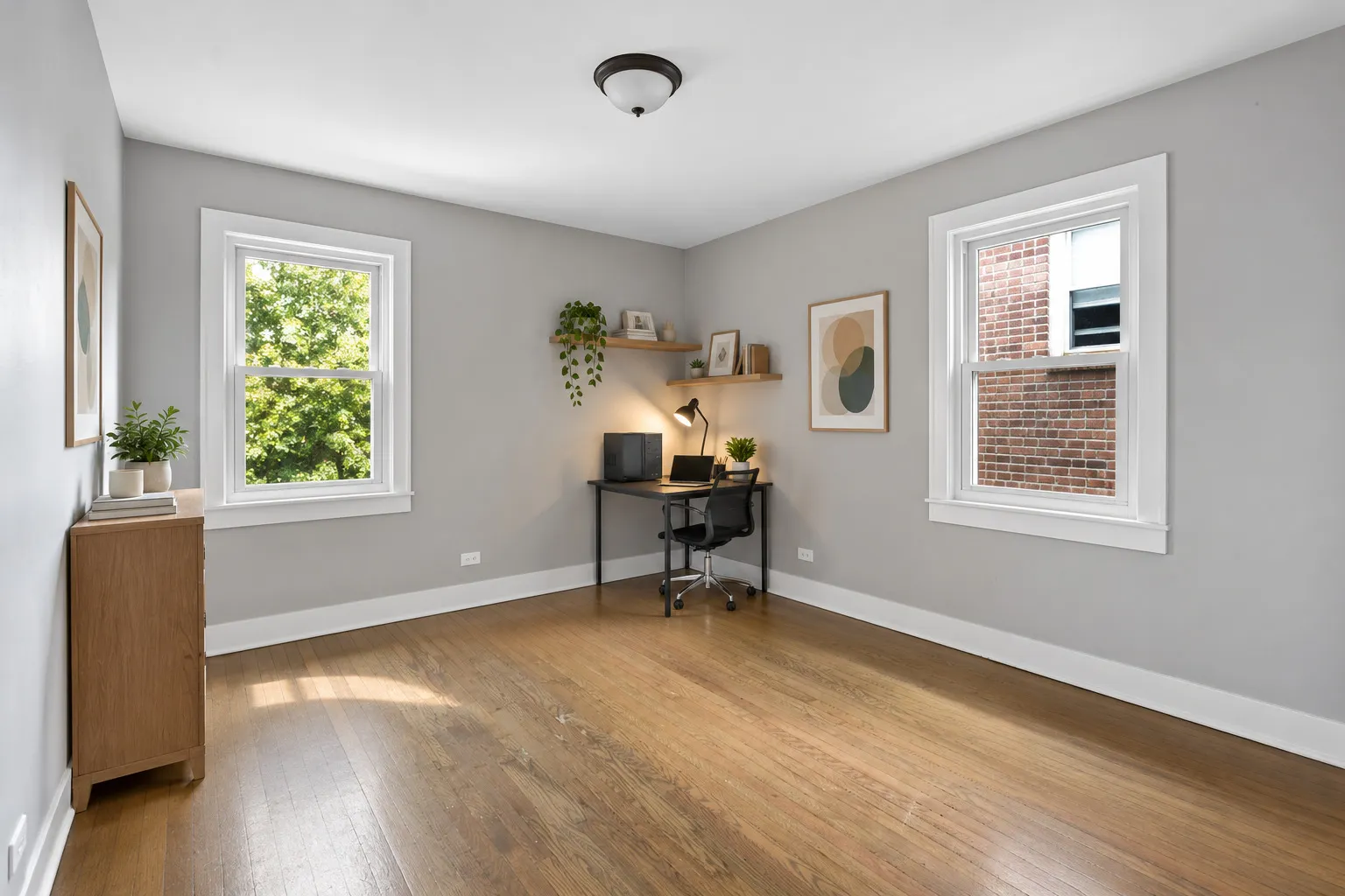 8211 S Eberhart Avenue IL