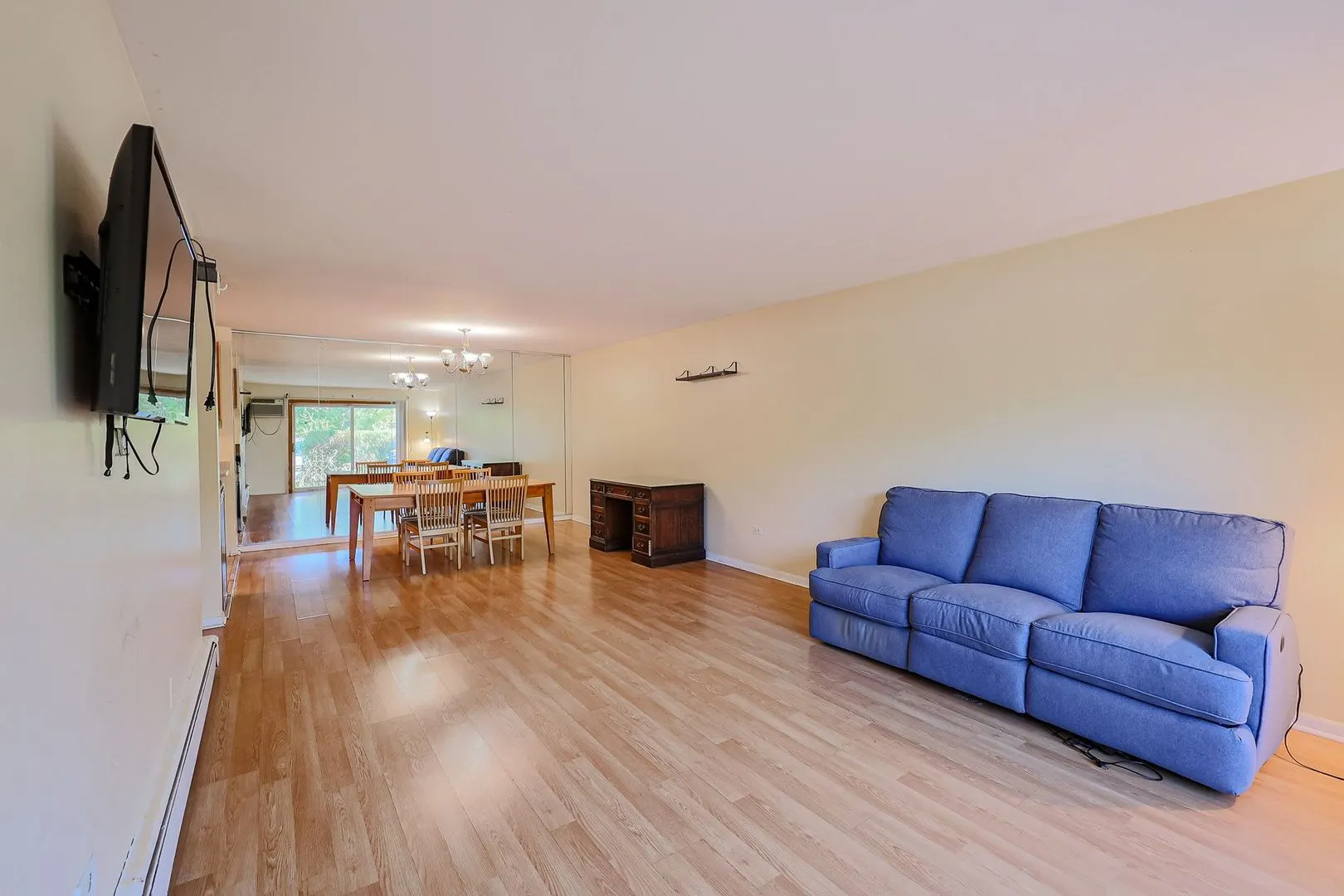 8970 N Parkside Avenue IL #106