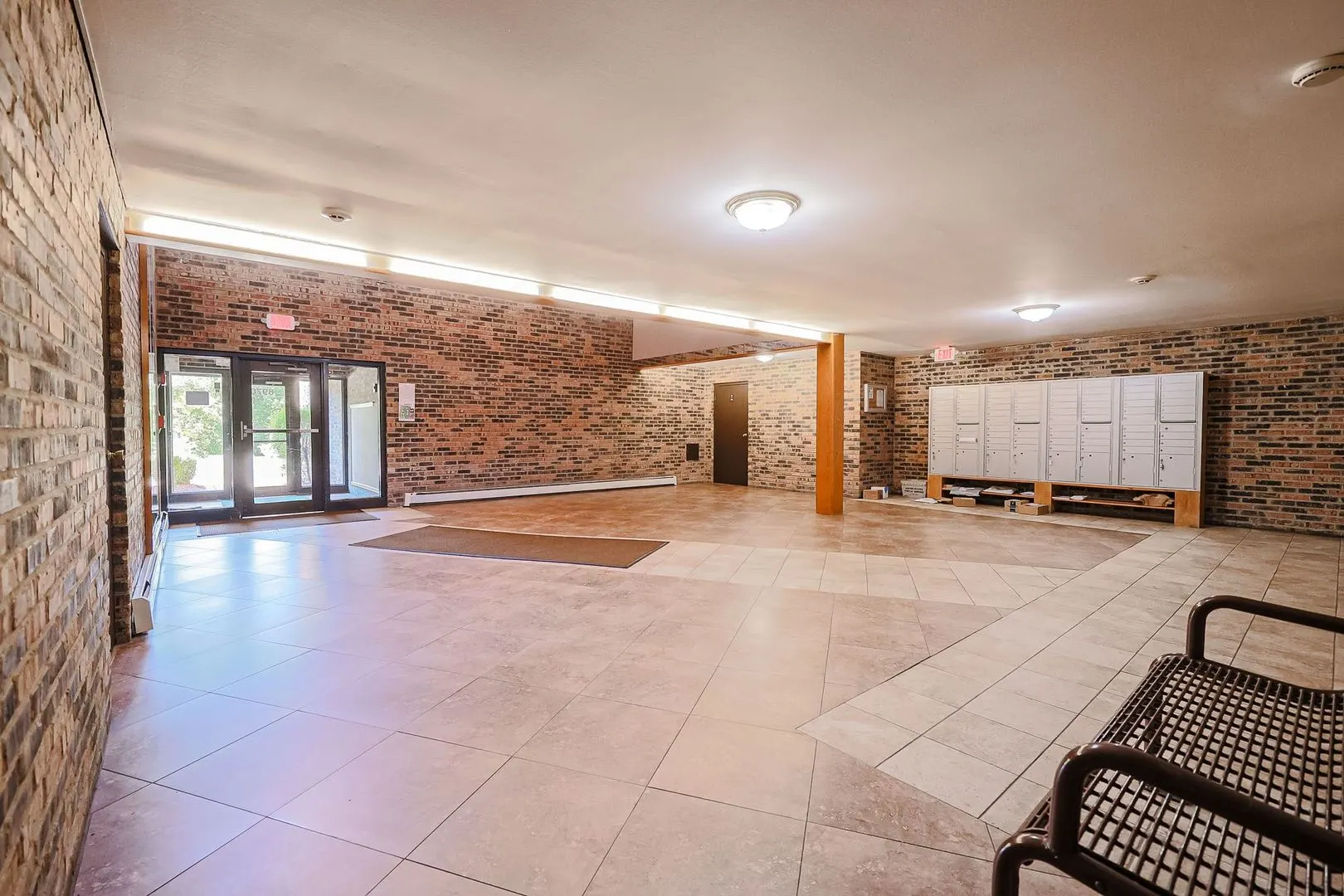 8970 N Parkside Avenue IL #106