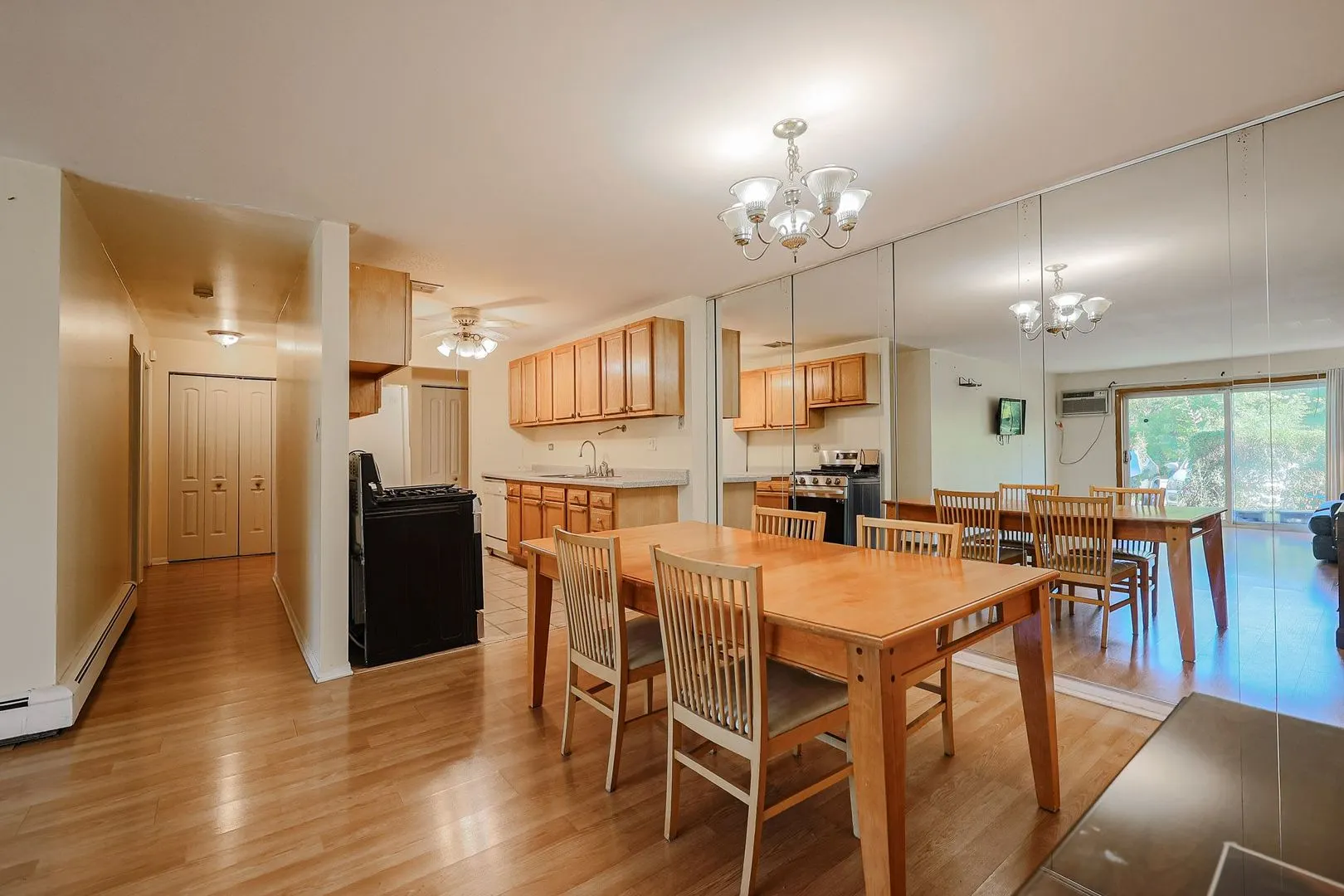 8970 N Parkside Avenue IL #106