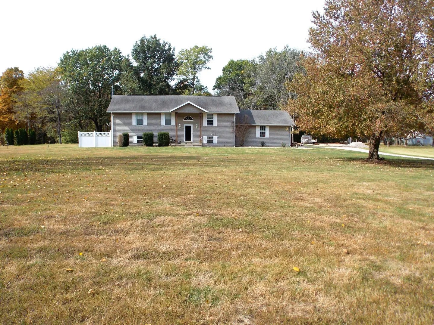658 Deerfield Road IL