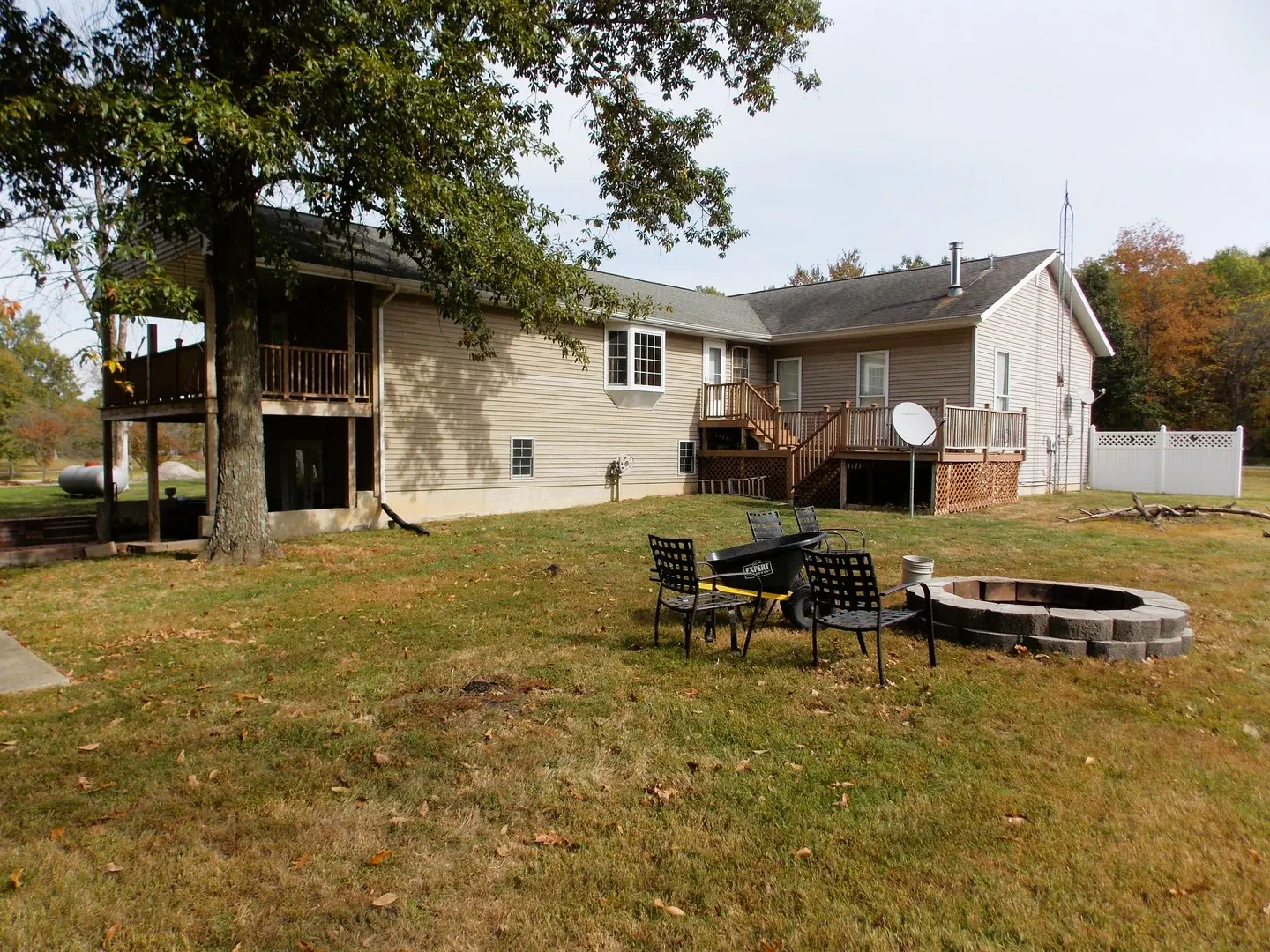 658 Deerfield Road IL