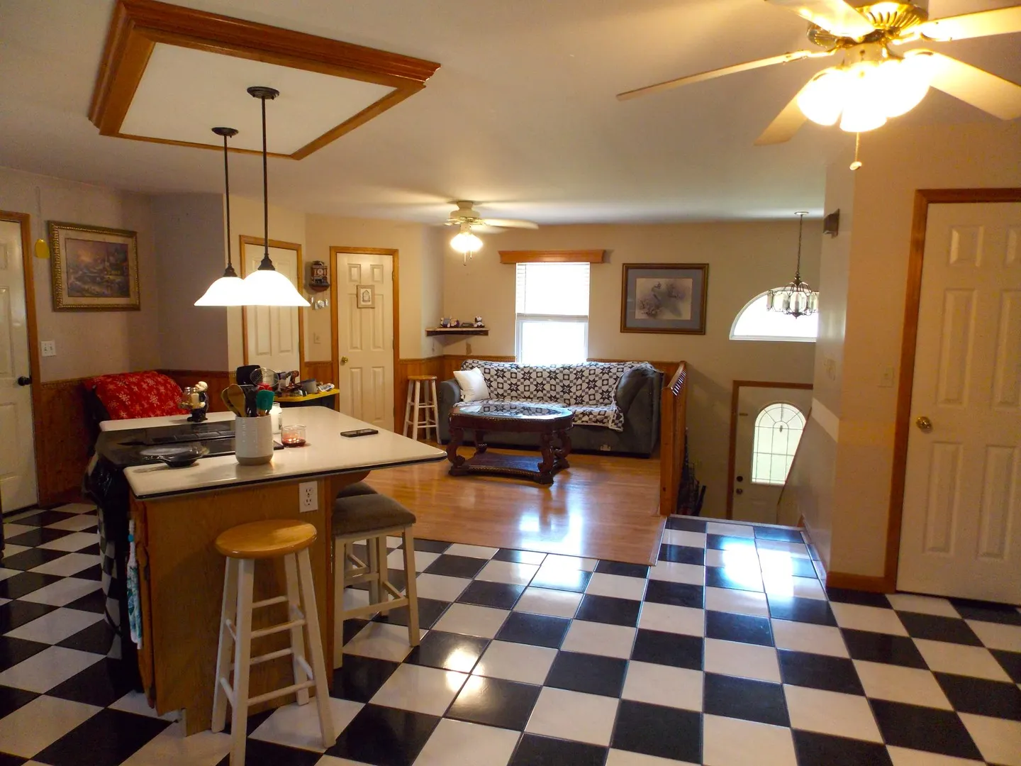 658 Deerfield Road IL