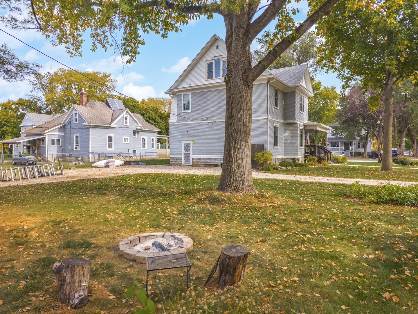 424 Mcclellan Street IL