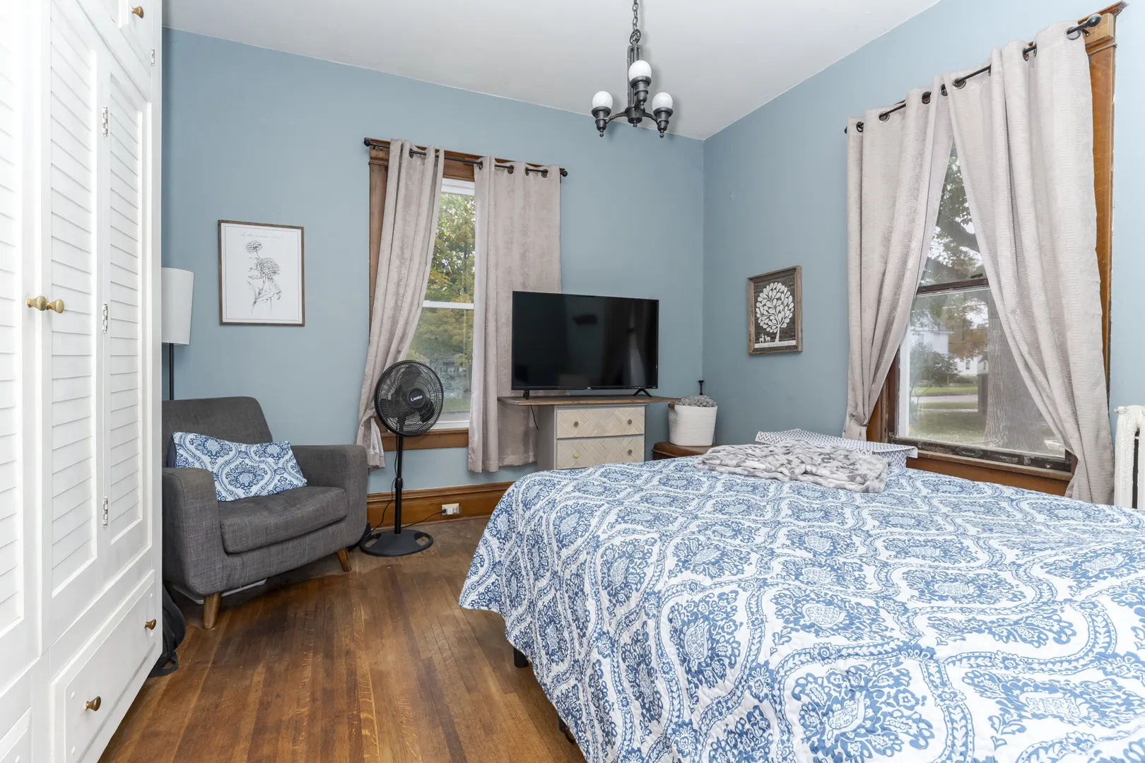 424 Mcclellan Street IL