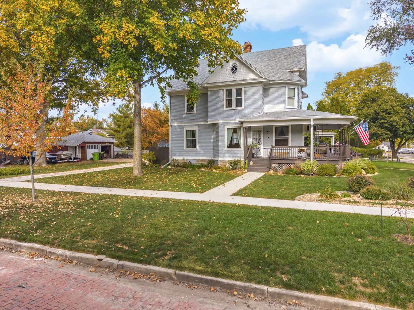 424 Mcclellan Street IL