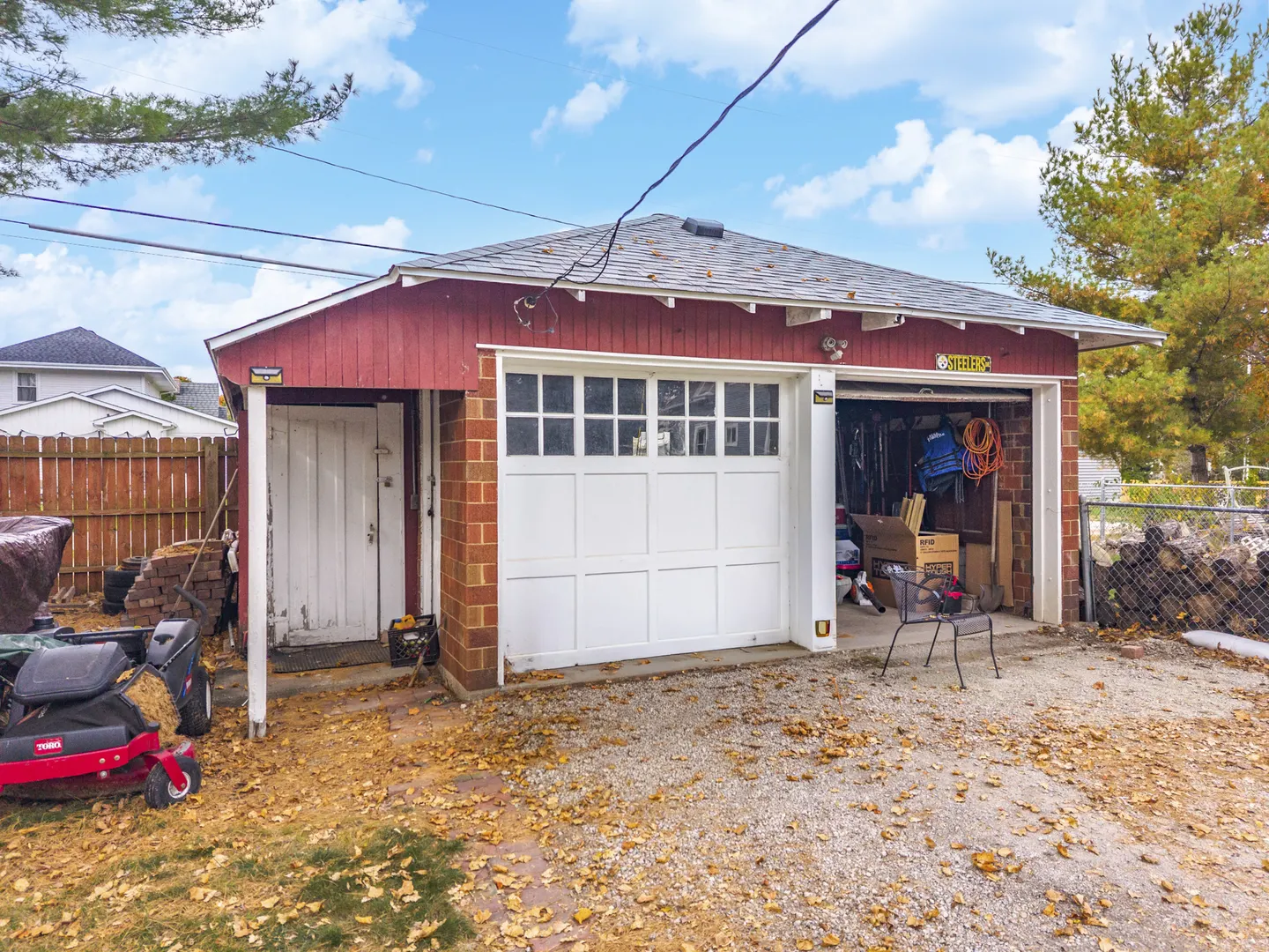 424 Mcclellan Street IL