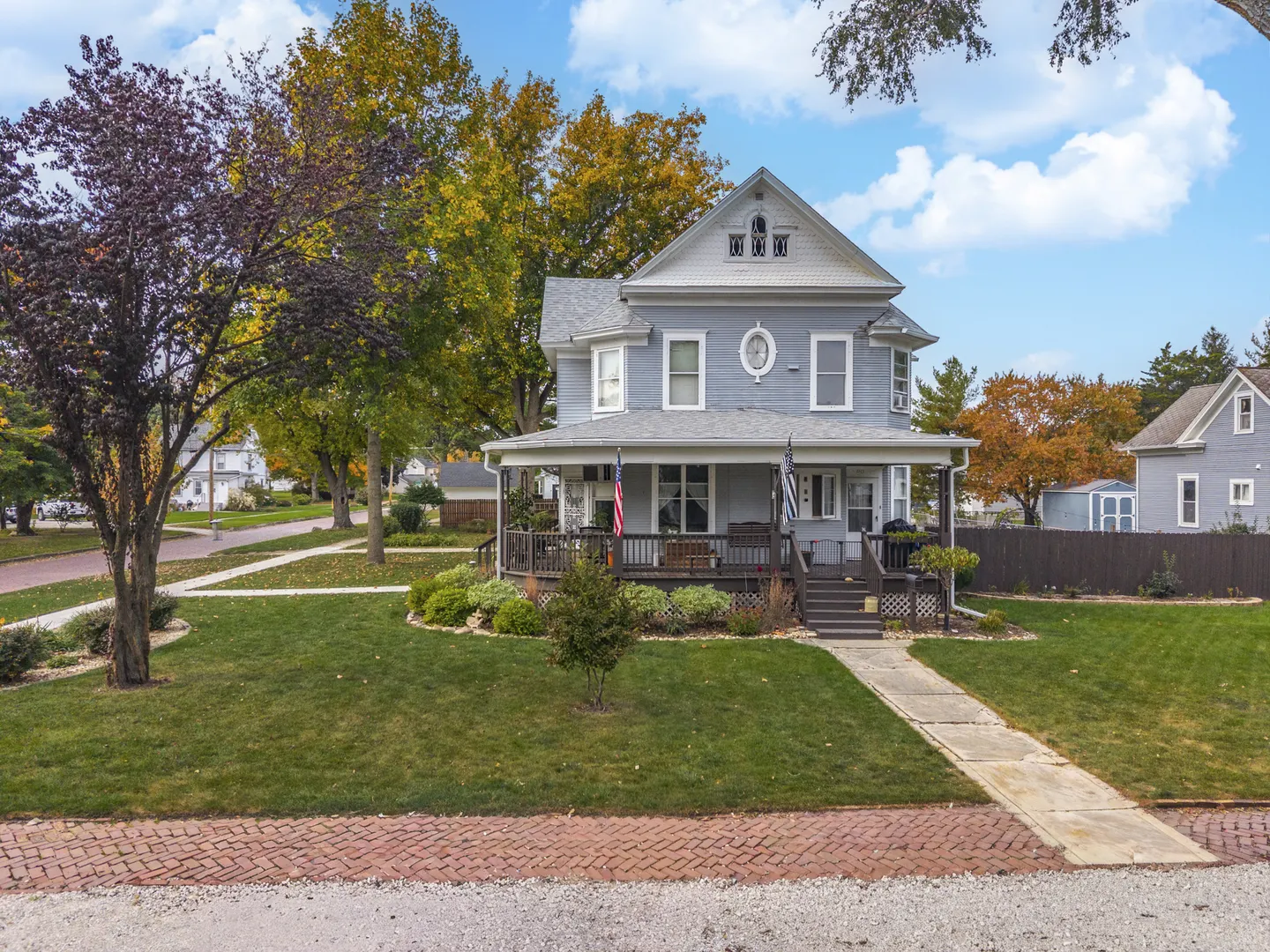 424 Mcclellan Street IL
