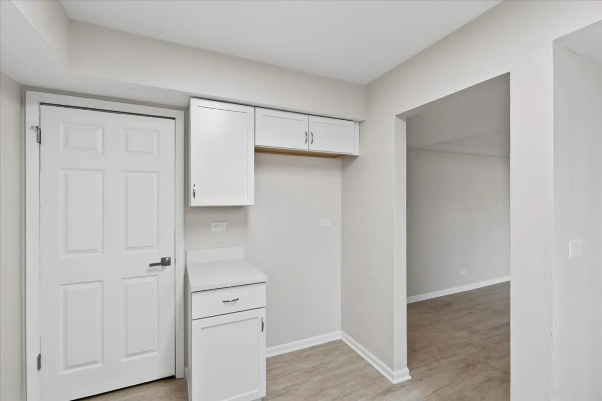 17480 Eastgate Drive IL