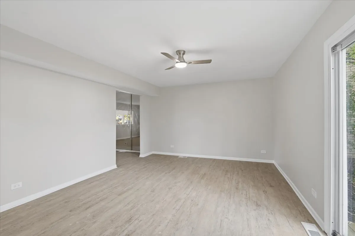 17480 Eastgate Drive IL
