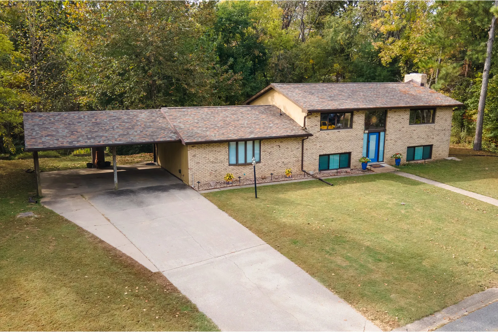 47 Spring Arbor Drive IL