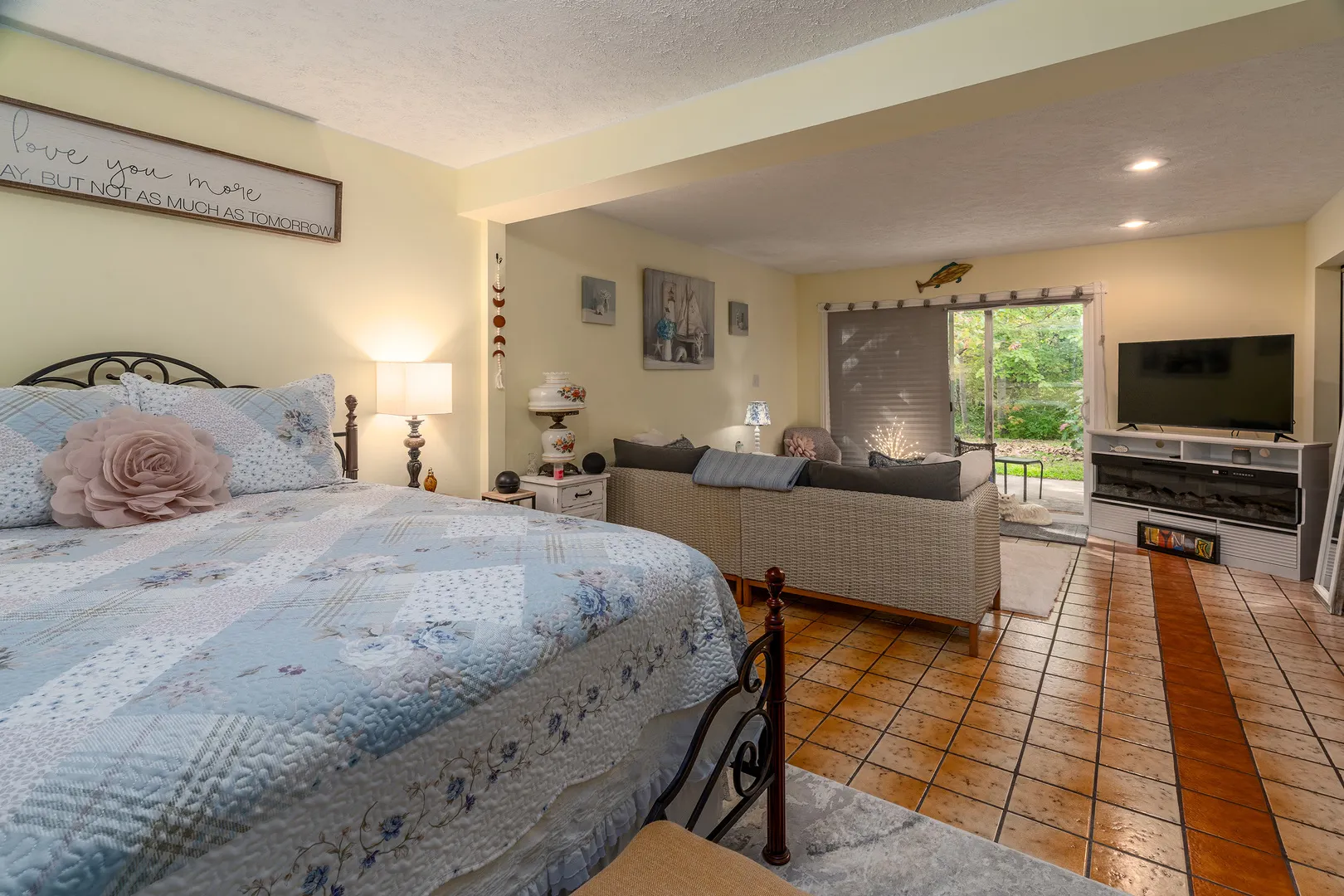 47 Spring Arbor Drive IL