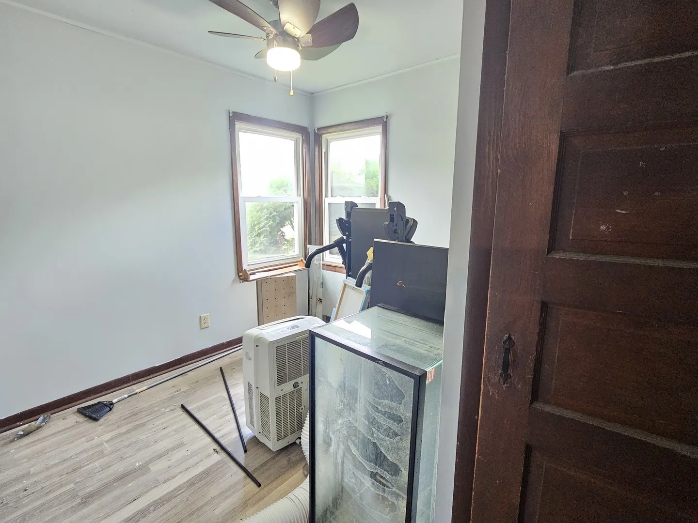 222 Renfrew Avenue IL