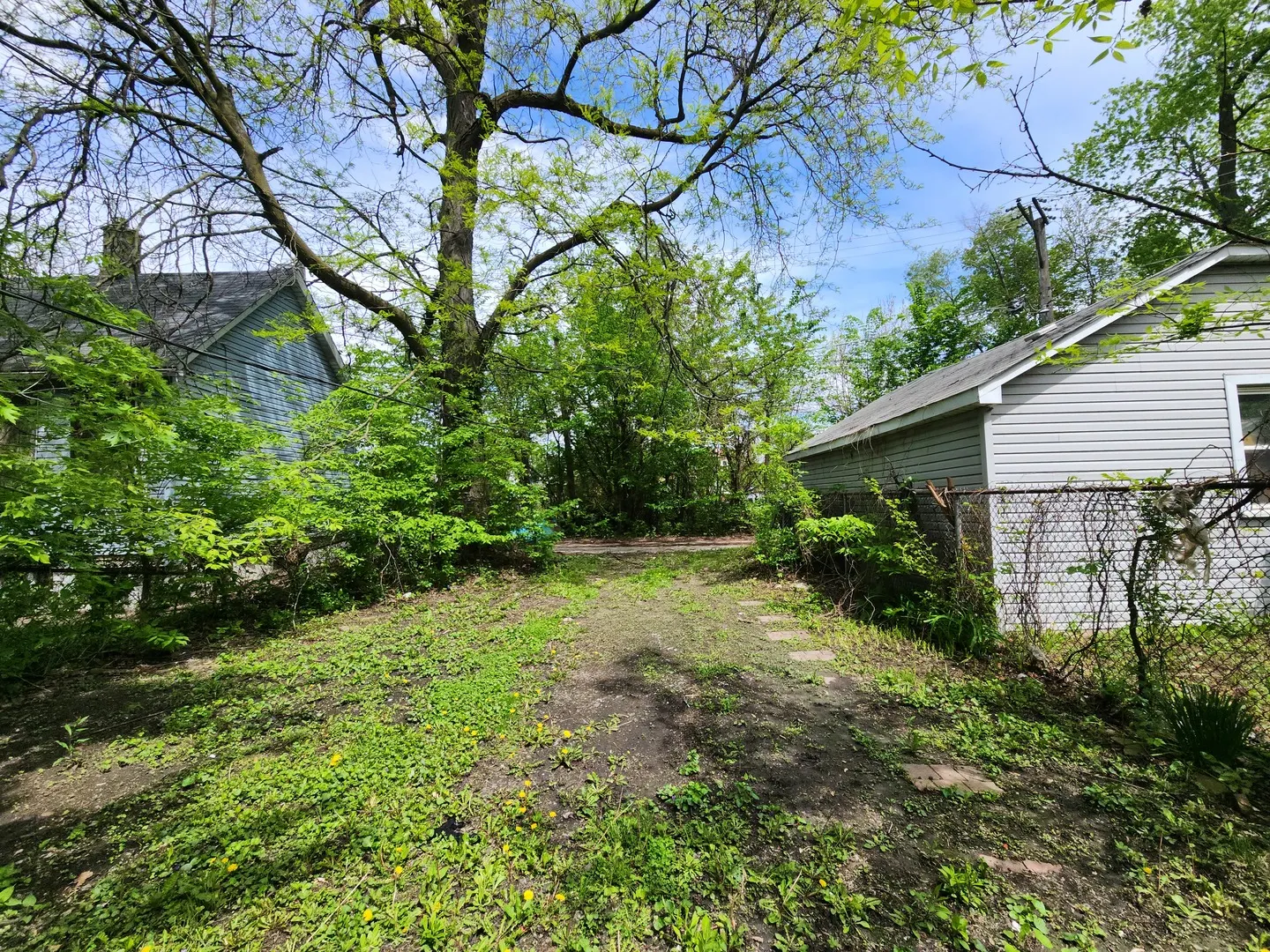 18 W 114th Street IL