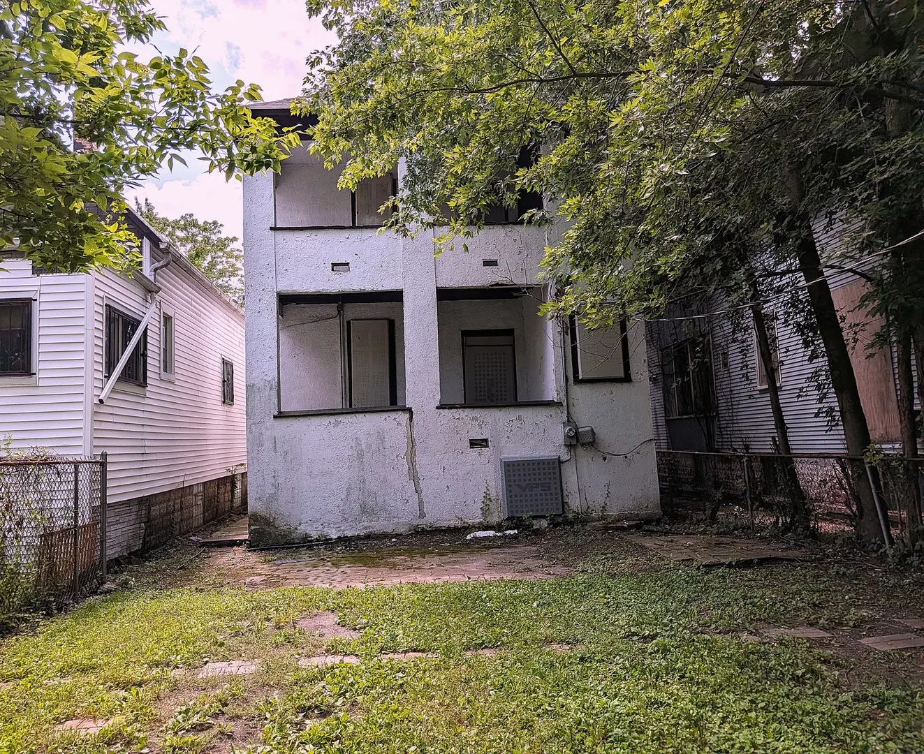18 W 114th Street IL