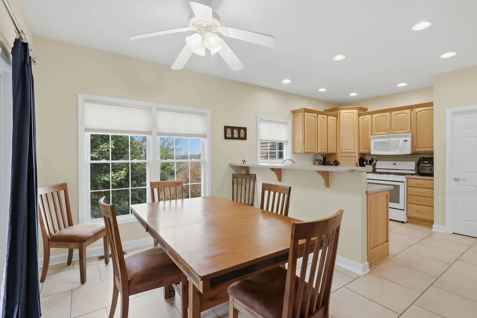 311 W 6th Avenue Court IL