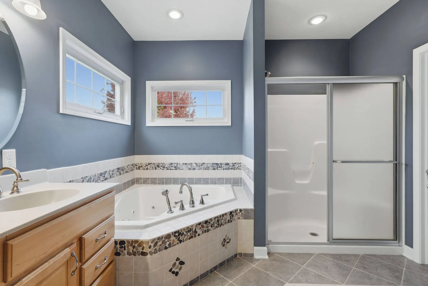 311 W 6th Avenue Court IL
