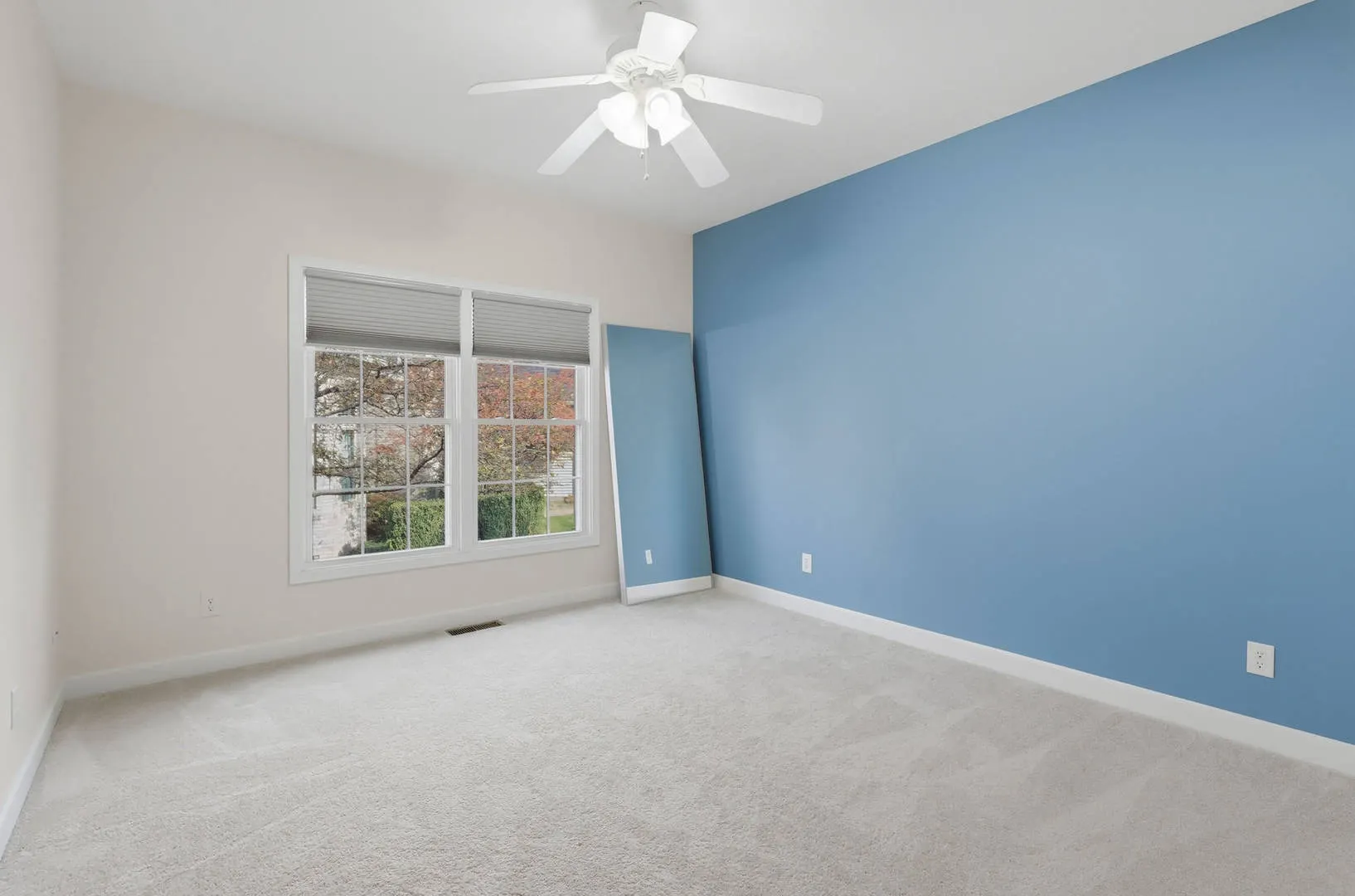 311 W 6th Avenue Court IL