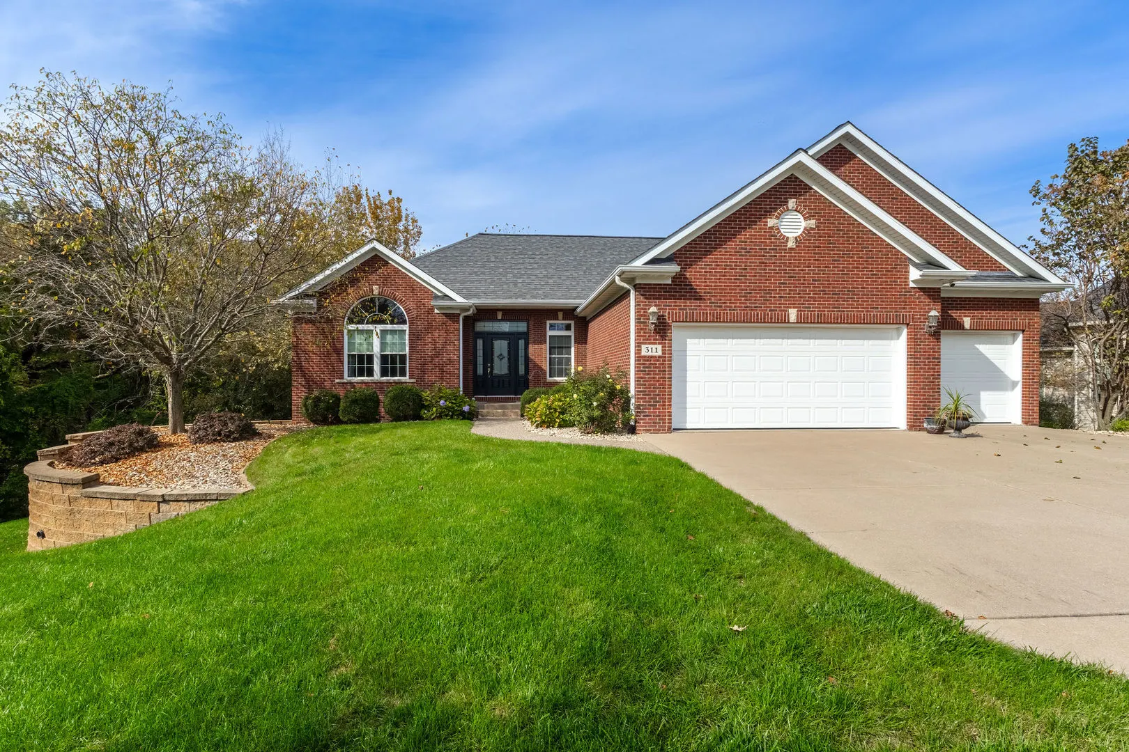311 W 6th Avenue Court IL