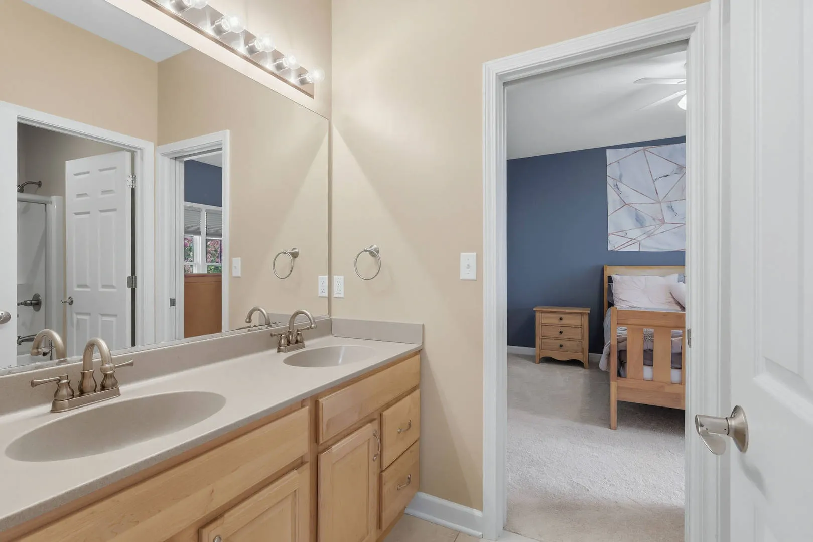 311 W 6th Avenue Court IL